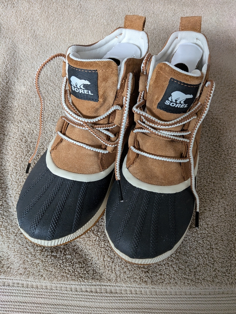 Sorel Taffy/Black Out N About III Classic Waterproof Boot Women's 8.5